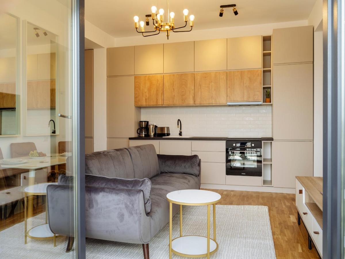 Sunny 2Br Flat - Top Location - Amazing Balcony Bucureşti Eksteriør bilde